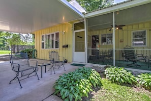 Cottage (2 Bedrooms) | Interior