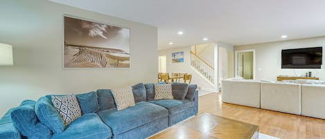 House (5 Bedrooms) | Front of property