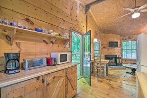 House (2 Bedrooms) | Interior - Pisgah Forest 'the Oak' Cabin w/ Deck by Creek (Barnardsville)