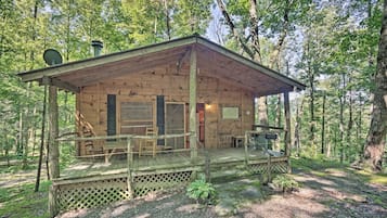 House (2 Bedrooms) | Front of property