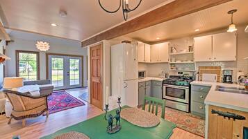 Cottage (1 Bedroom) | Interior