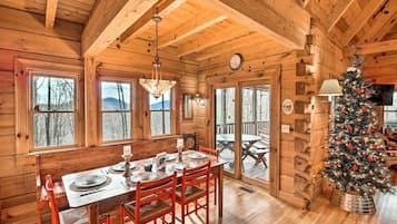 House (4 Bedrooms) | Bahagian dalam