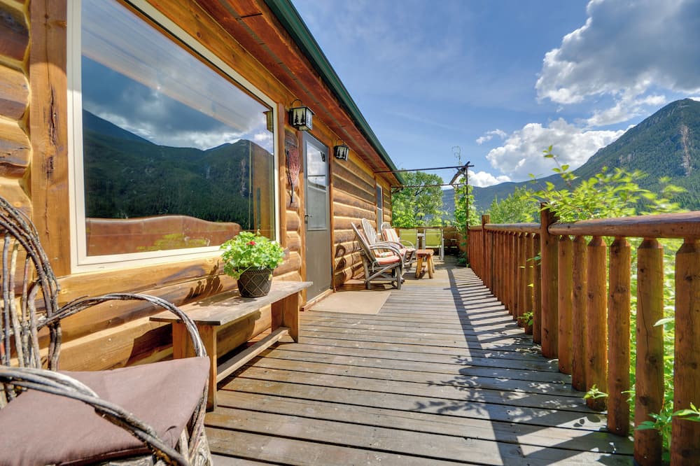 Fish, Hike, Views: Boulder Beauty 'gil's' Cabin! - Sweet Grass County, MT