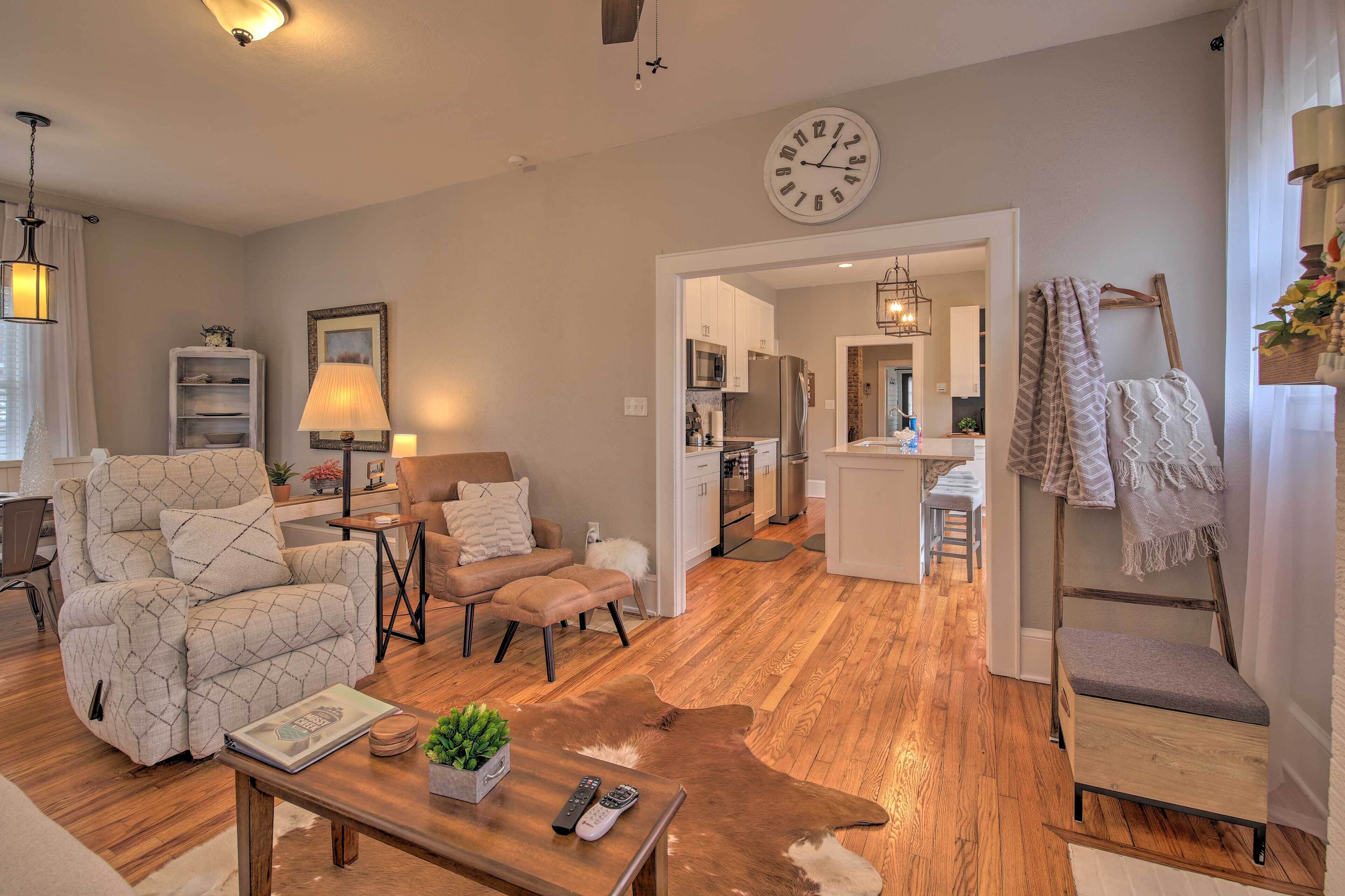 House (3 Bedrooms) | Interior