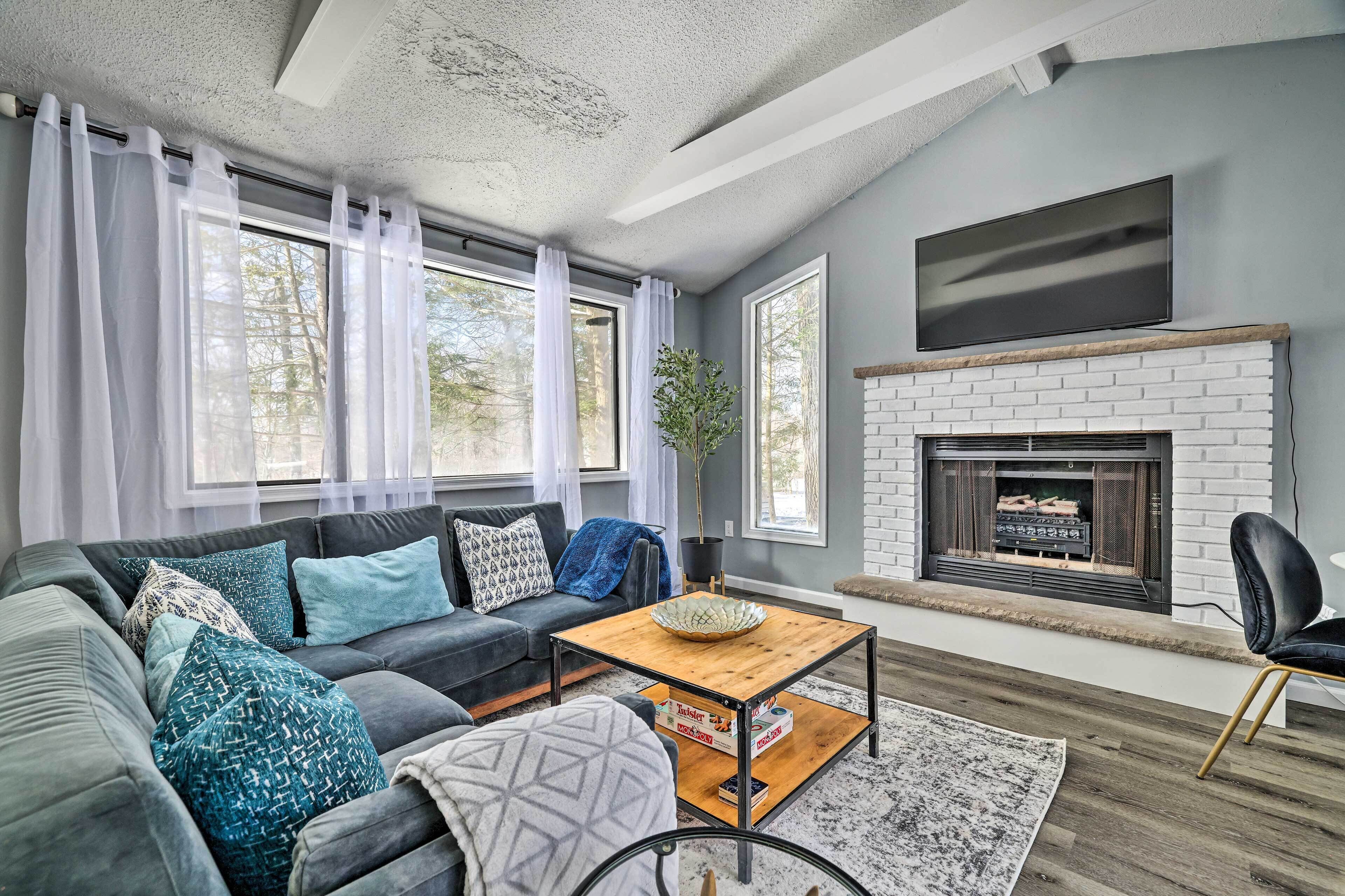 Pocono Home Rental Near Tobyhanna State Park!