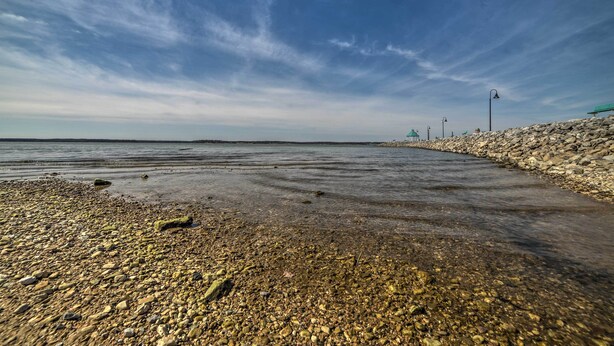 Beach - Grand Rivers Home, Close to Town + Lakefront! (Grand Rivers)