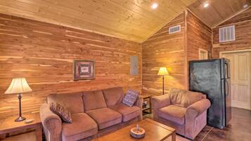 單棟房屋 (2 Bedrooms) | 內部