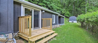 Updated Bristol Retreat ~ 2 Miles to Downtown!