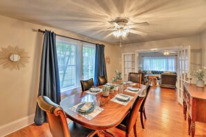 House (2 Bedrooms) | Interior - New Bern Home w/ Yard, Grill + Walkable Location (New Bern)