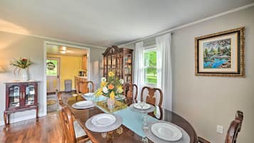 Cottage (3 Bedrooms) | Interior