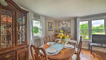 Cottage (3 Bedrooms) | Interior