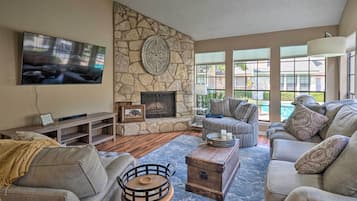 Apartment (2 Bedrooms) | Front of property