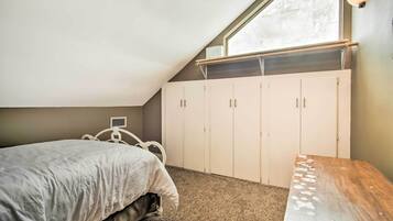 ์ํํธ (3 Bedrooms) | ๋ด๋ถ