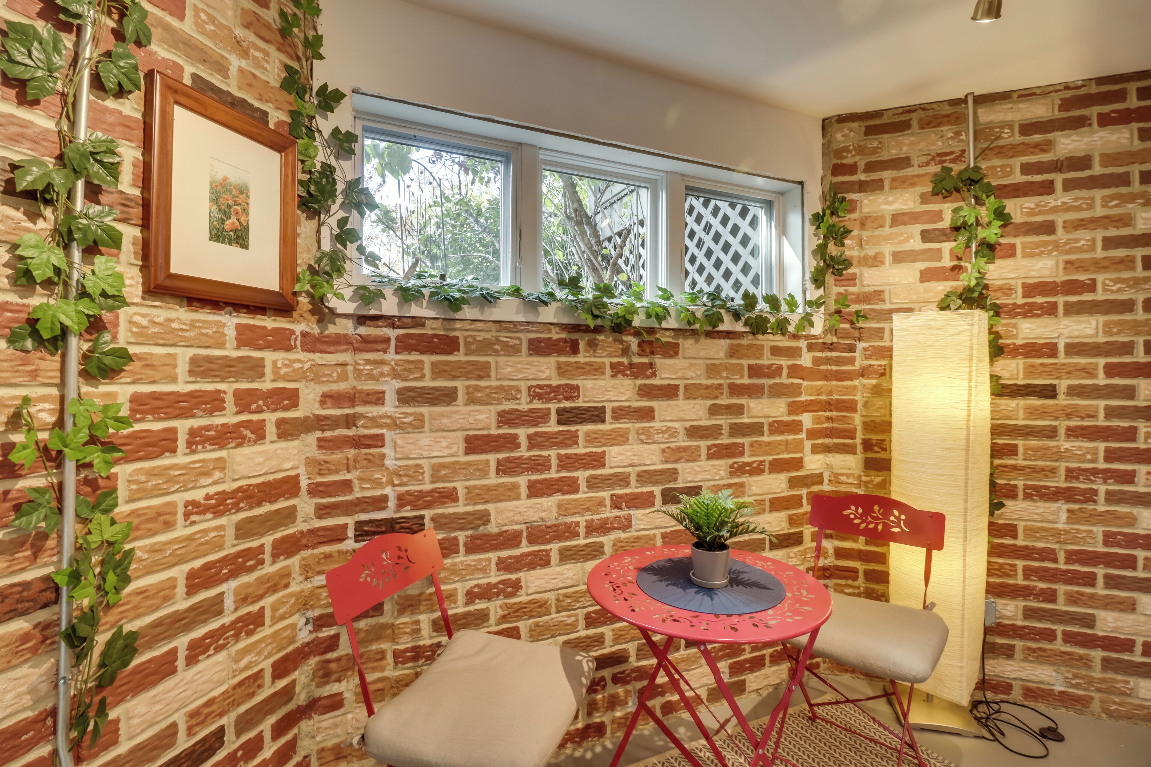 Apartment (0 Bedroom) | Interior