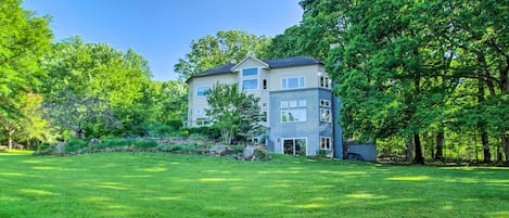 Apartment (0 Bedroom) | Interior