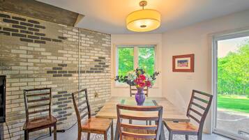 Apartment (0 Bedroom) | Interior