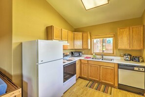 House (1 Bedroom) | Interior - Trego Resort-style Cabin w/ Lake,trails & 40 Acres (Trego)