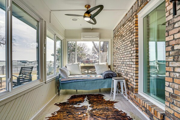 House (3 Bedrooms) | Interior - Private Beach & Dock: Home on Eagle Mountain Lake (Azle)