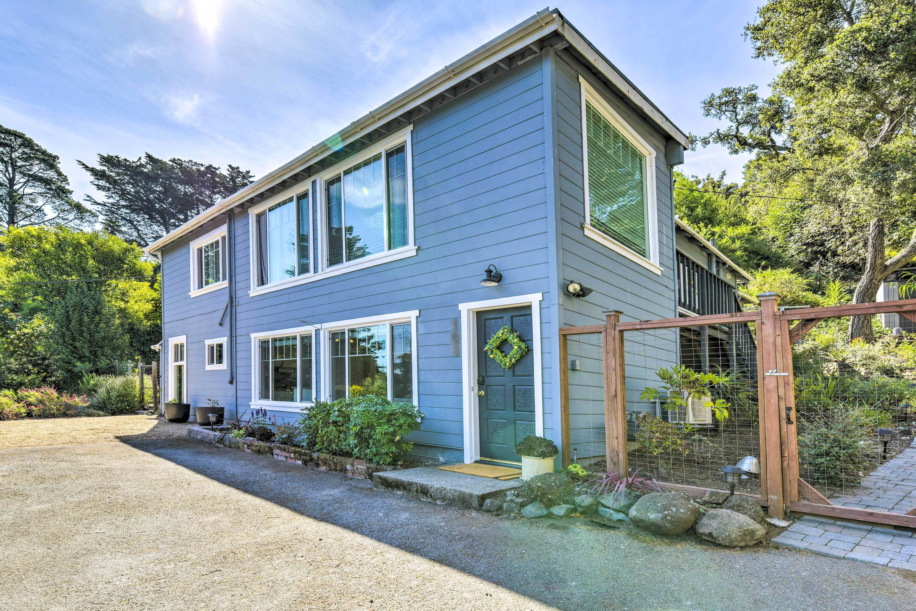 Sun-kissed Mill Valley Escape w/ Mtn Views!