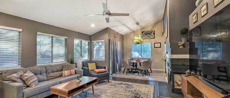 House (2 Bedrooms) | Interior