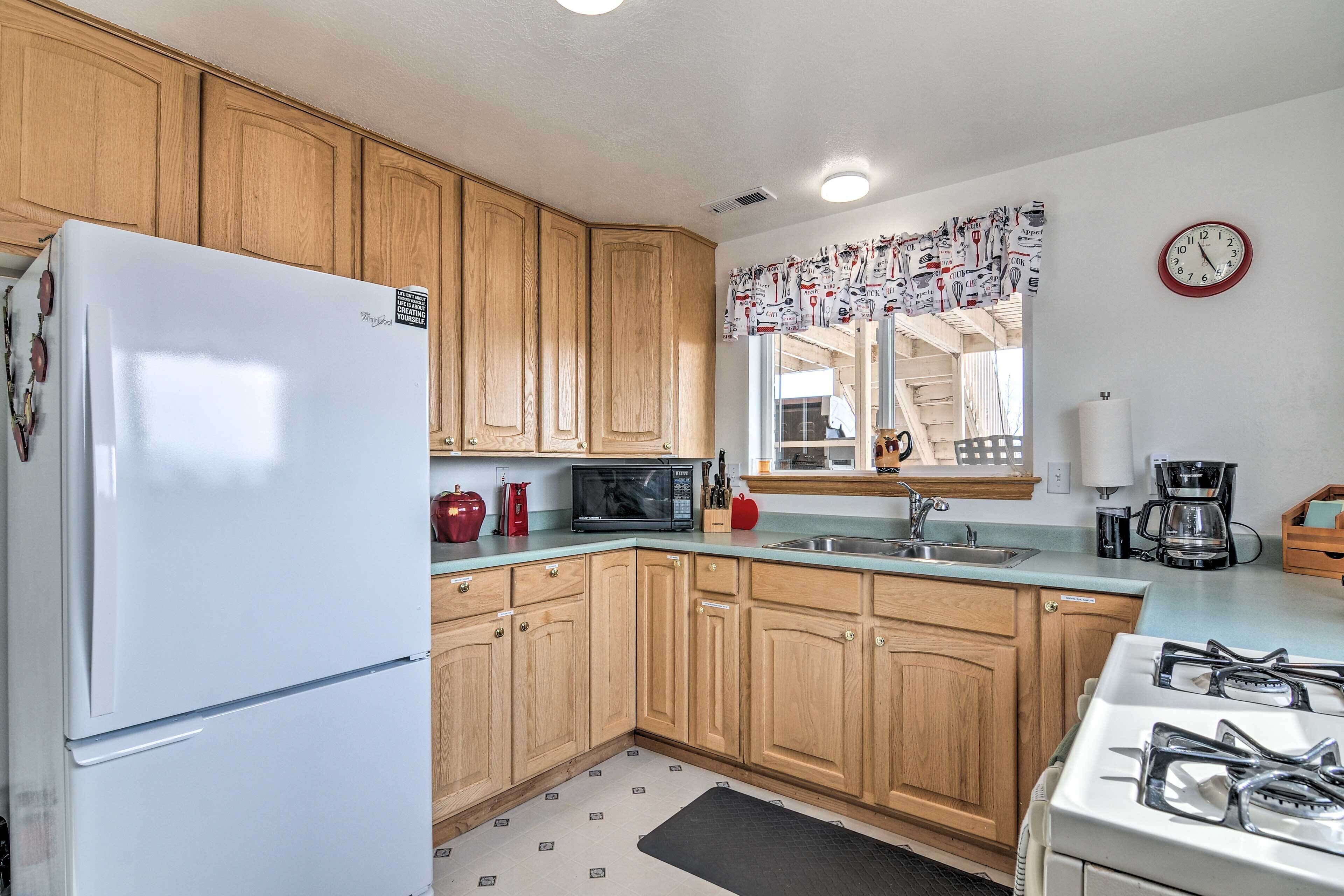 House (2 Bedrooms) | Interior