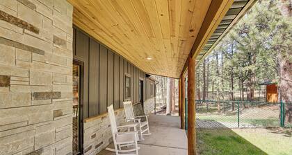 Private Black Hills Home w/ Corral: Horses Welcome