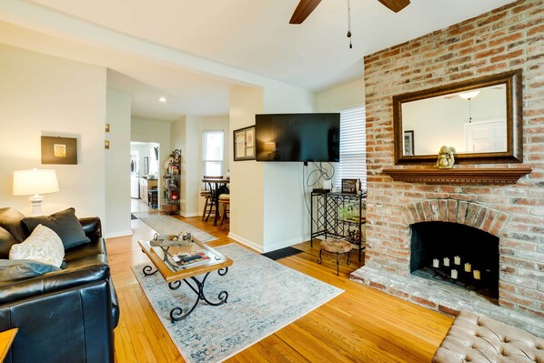 Apartment (2 Bedrooms) | Front of property