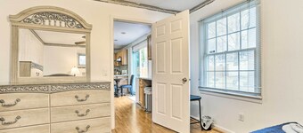 Bright Ann Arbor Home w/ Yard, 3 Mi to U of M