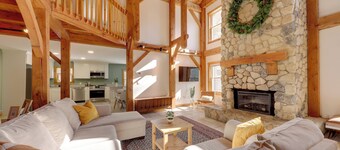 Waterfront Lakes Region Home on Private Cove!