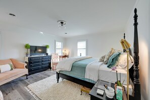 Apartment (3 Bedrooms) | Interior - 4 Mi to Dtwn: Spacious Suite in Mount Airy (Mount Airy)