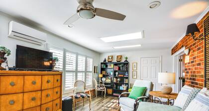 4 Mi to Dtwn: Spacious Suite in Mount Airy