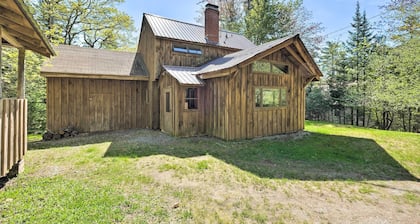 Boothbay Harbor Cabin w/ Spacious Deck & Yard!