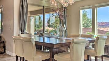 Rumah (4 Bedrooms) | Interior