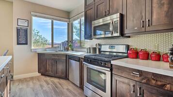 Rumah (4 Bedrooms) | Interior