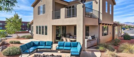 House (4 Bedrooms) | Front of property