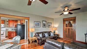 Rumah (6 Bedrooms) | Interior