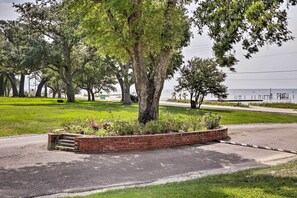 House (2 Bedrooms) | Interior - 'the Palm' Bay St. Louis Home - Walk to Beach! (Waveland)