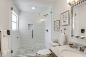 House (2 Bedrooms) | Interior - 'the Palm' Bay St. Louis Home - Walk to Beach! (Waveland)
