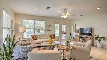 Nhà (2 Bedrooms) | Nội thất