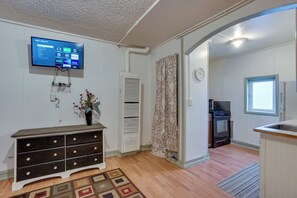 Apartment (0 Bedroom) | Interior