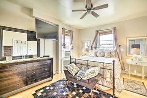 Apartment (1 Bedroom) | Interior