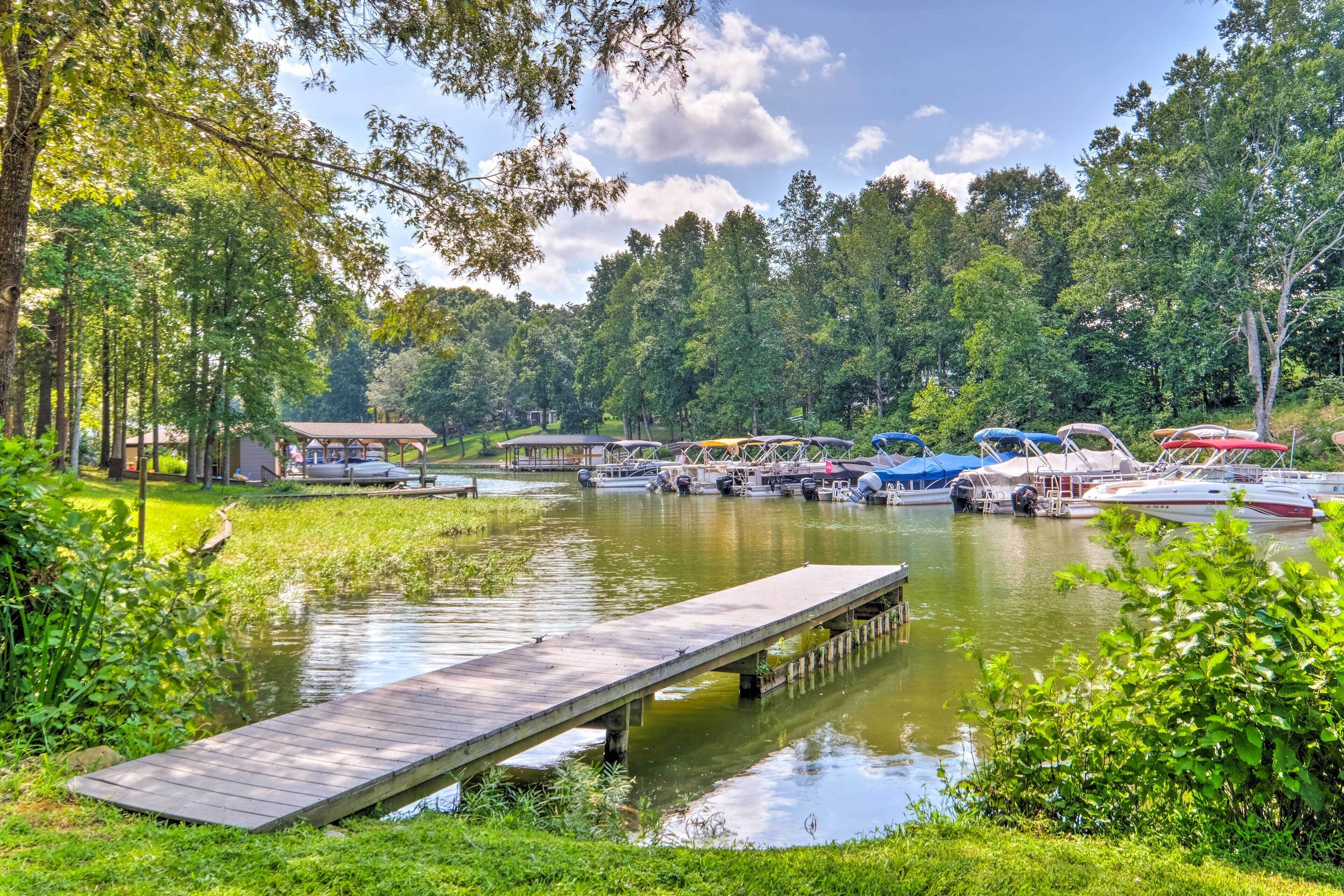 Mineral Getaway w/ Grill, Fire Pits + Boat Docks!