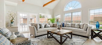 Fenced Yard & Ping-pong Table: Spacious Graham Gem