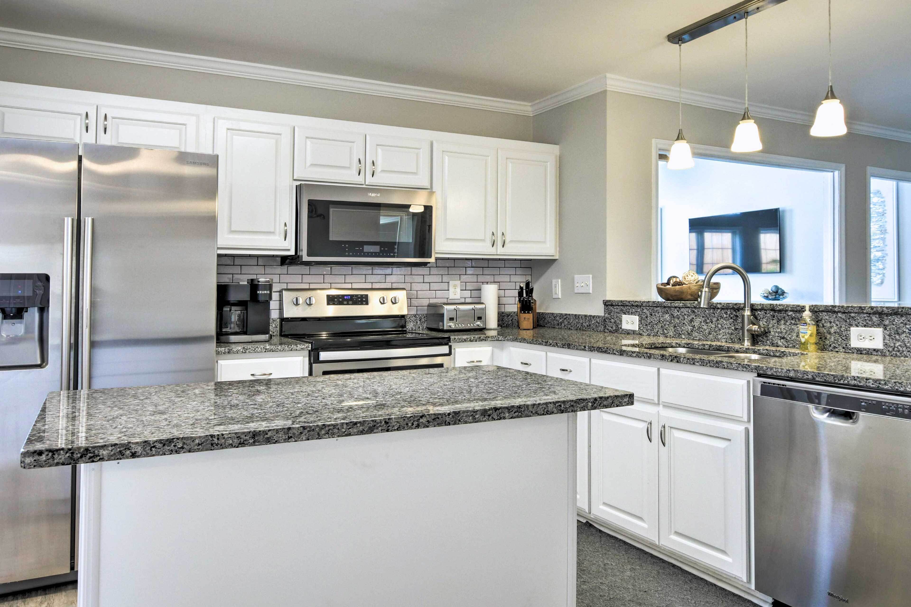 House (5 Bedrooms) | Interior