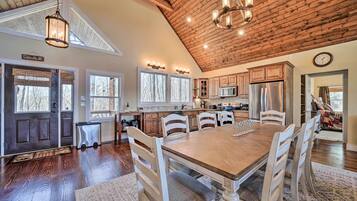 House (3 Bedrooms) | Bahagian dalam