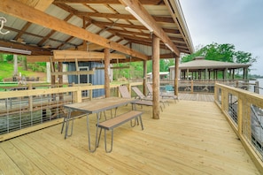 House (4 Bedrooms) | Interior - Waterfront House on Toledo Bend w/ Private Dock! (Many)