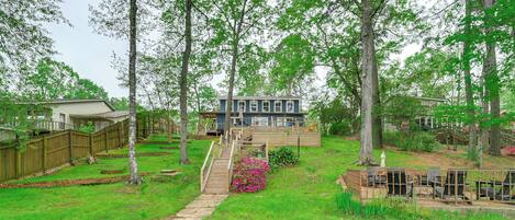 House (4 Bedrooms) | Terrace/patio