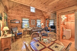 Apartment (0 Bedroom) | Interior - Peaceful Mountain City Cabin w/ Porch & Fire Pit (Mountain City)