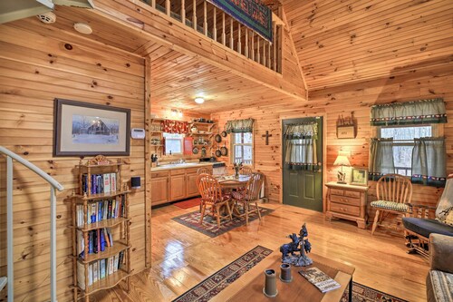 Peaceful Mountain City Cabin w/ Porch & Fire Pit