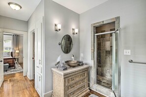 Huis (2 Bedrooms) | Badkamer